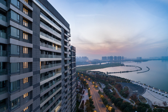 鉑悅犀湖（中國土木工程詹天佑獎優秀住宅小區金獎，全國用戶滿意工程）