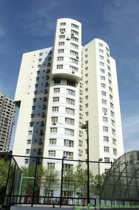 南門國際城F1高層住宅樓（新疆建筑工程天山獎、江蘇省省外“揚子杯”）